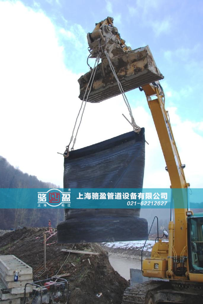大口徑橡膠法蘭式<a href=http://www.henantianyue.com/ target=_blank class=infotextkey><a href=http://www.henantianyue.com target=_blank class=infotextkey>鴨嘴閥</a></a>安裝圖